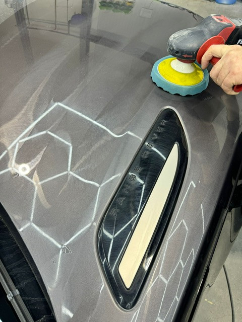 ASN Amsterdam polijsten glimmende auto